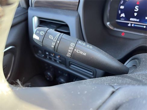 Certified 2023 Chevrolet Tahoe Z71 w/ Z71 Off-Road Package image 15