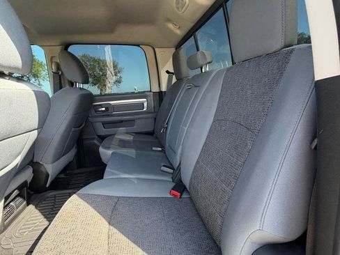 Used 2019 RAM 1500 Big Horn image 12