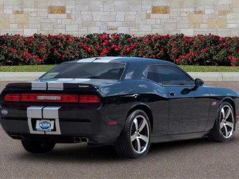 Used 2012 Dodge Challenger SRT8 RWD image 3