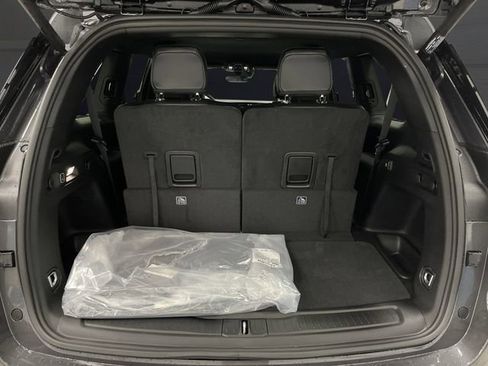 New 2025 Jeep Grand Cherokee L Limited w/ Trailer Tow Package image 14