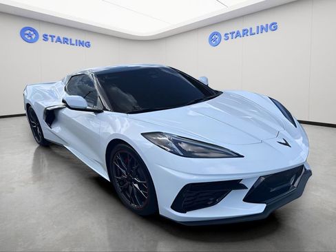 Used 2024 Chevrolet Corvette Stingray Preferred Conv image 3