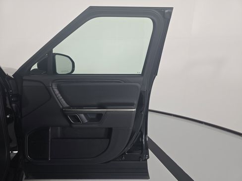 Used 2023 Rivian R1T Adventure image 18