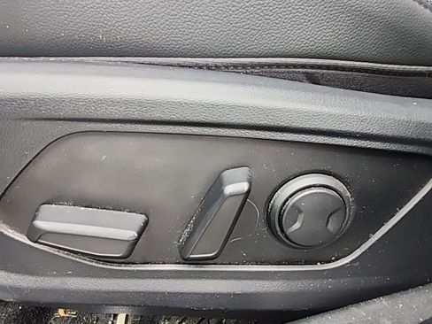 Used 2023 Hyundai Santa Cruz Limited image 23