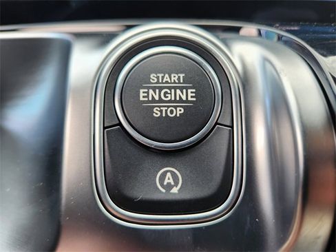 Certified 2026 Mercedes-Benz GLB 250 4MATIC image 24