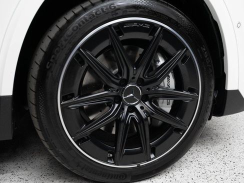 New 2026 Mercedes-Benz GLA 35 AMG 4MATIC image 11