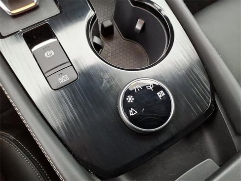 Used 2023 Nissan Rogue SL w/ SL Premium Package image 25