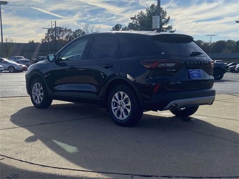 New 2026 Ford Escape Active image 4