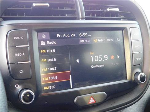 Used 2024 Kia Soul LX w/ Option Group 015 FWD image 12