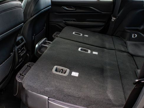 Used 2024 Jeep Grand Cherokee Altitude image 35