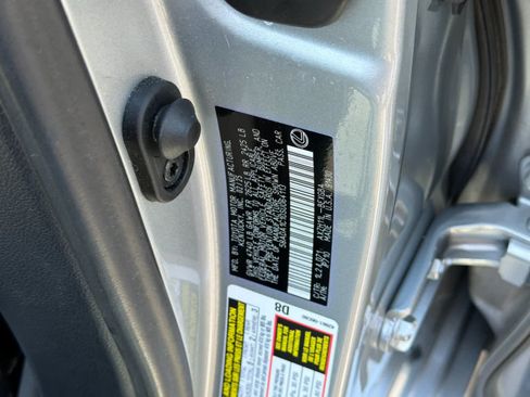 Certified 2025 Lexus ES 300h w/ Premium Package FWD image 33
