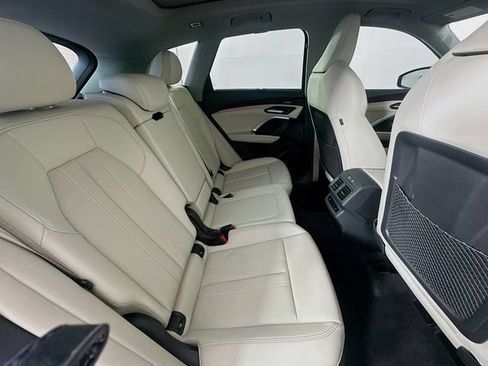 Used 2025 Audi Q5 Prestige AWD/4WD image 26