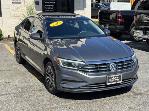 Used 2019 Volkswagen Jetta SEL FWD image 15