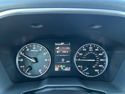 Used 2025 Subaru Outback Touring XT image 3