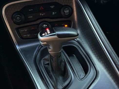 Used 2018 Dodge Challenger R/T Plus image 26