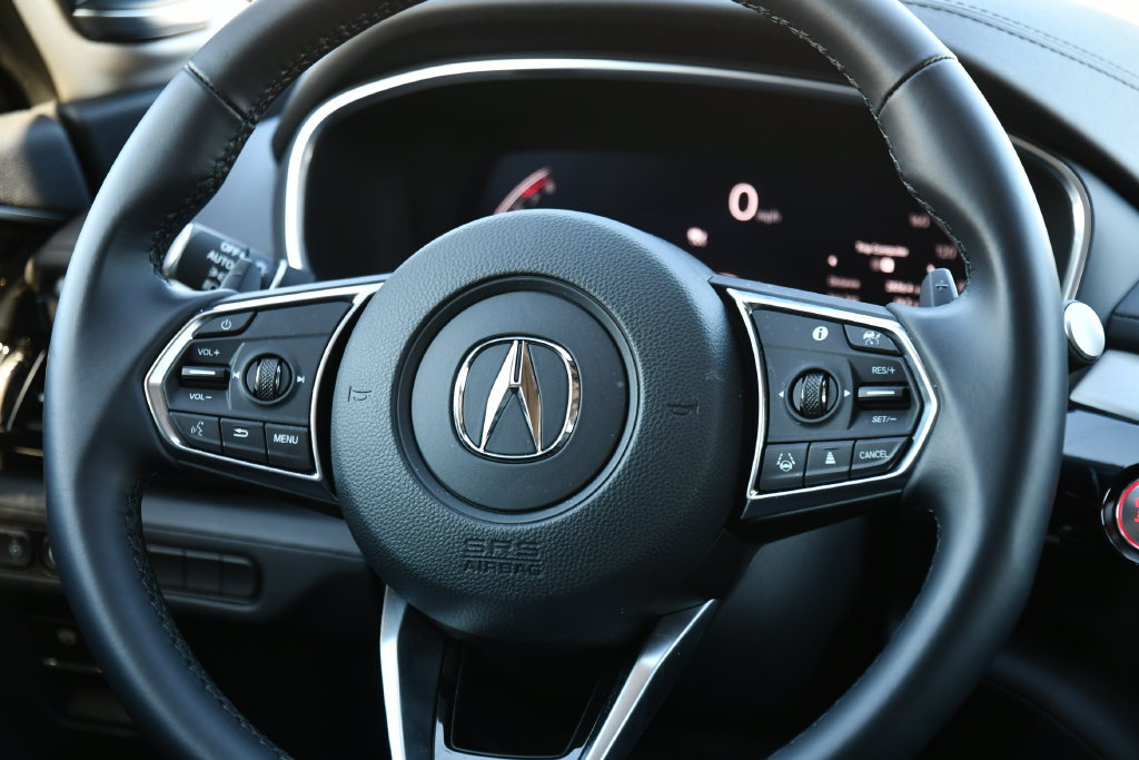Used 2026 Acura MDX w/ Technology Package AWD/4WD image 32