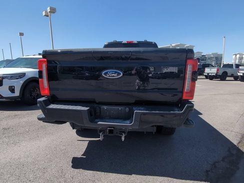 Used 2023 Ford F350 Lariat w/ Lariat Ultimate Package AWD/4WD image 3
