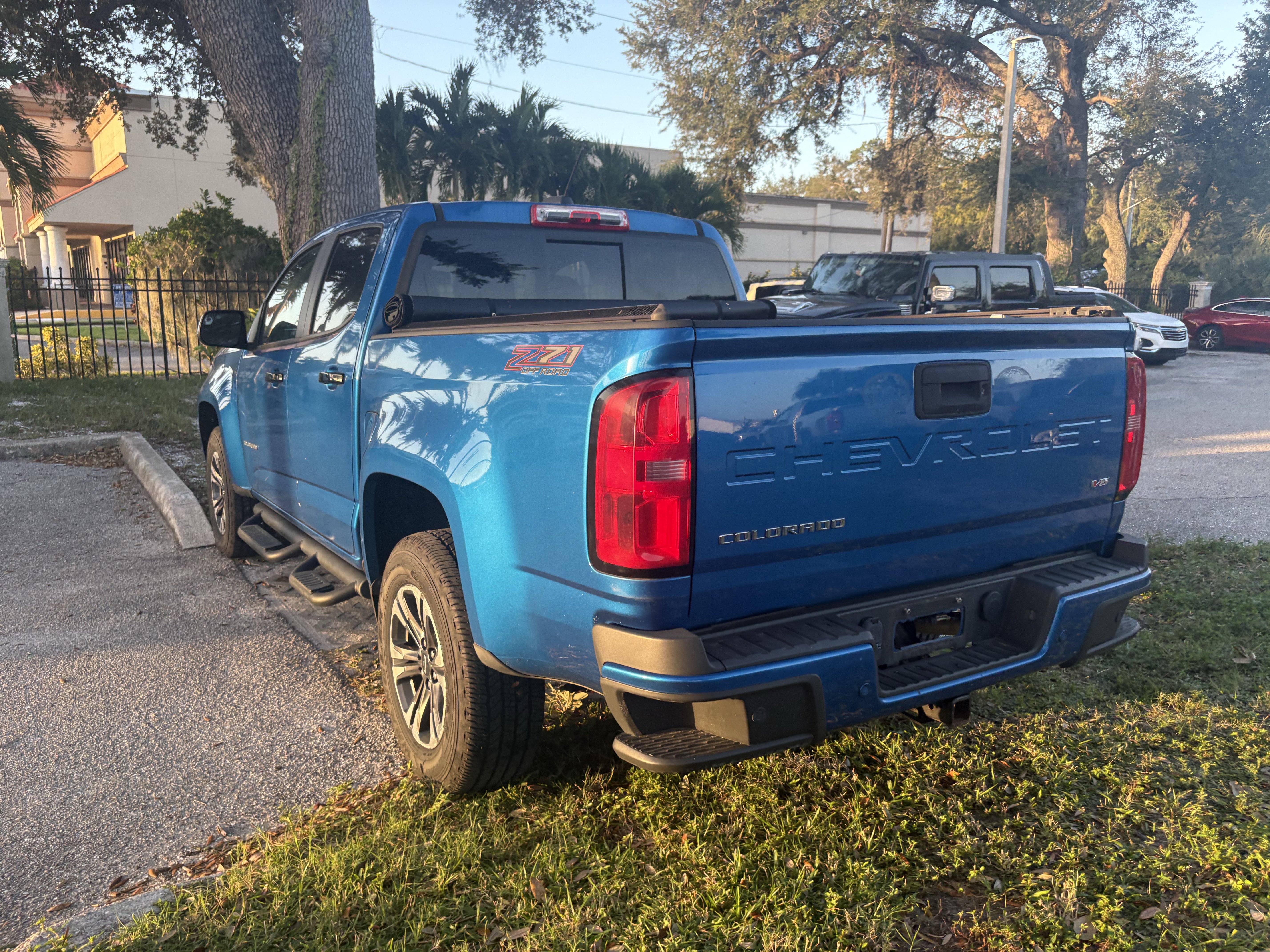 Used 2022 Chevrolet Colorado Z71 w/ Trail Boss Package AWD/4WD image 5