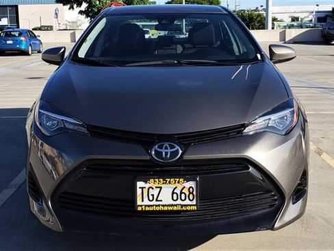 Used 2018 Toyota Corolla LE FWD image 7