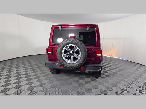 Used 2021 Jeep Wrangler Unlimited Sahara AWD/4WD image 42