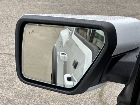 Used 2025 Ford F150 Raptor image 33