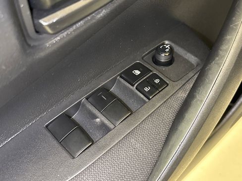 Used 2023 Toyota Corolla LE FWD image 19