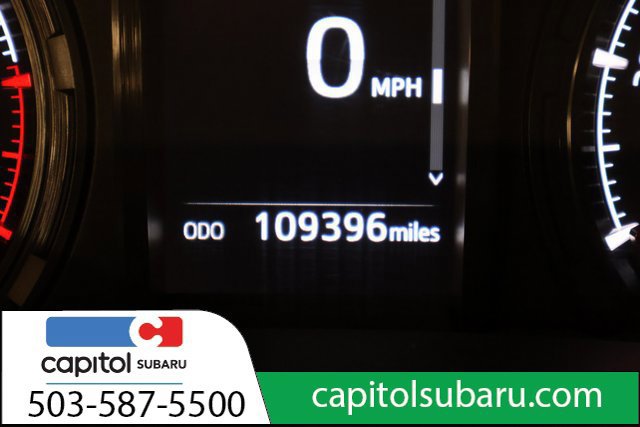 Used 2022 Toyota 4Runner SR5 AWD/4WD image 17