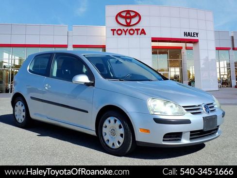 Used 2009 Volkswagen Rabbit S FWD image 1