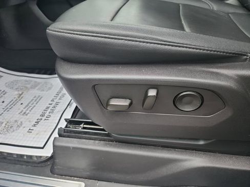 Used 2024 Chevrolet Silverado 1500 LTZ image 15