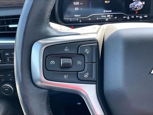Used 2022 Chevrolet Tahoe Z71 w/ Luxury Package AWD/4WD image 18