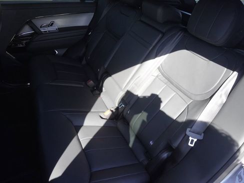 New 2025 Land Rover Range Rover Sport SE image 30