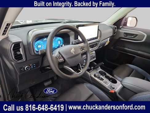 New 2025 Ford Bronco Sport Outer Banks w/ Outer Banks Tech Package+ AWD/4WD image 11