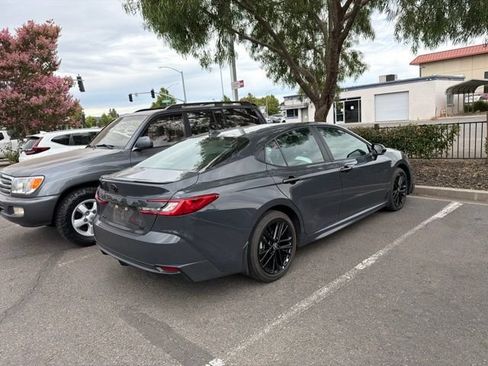Certified 2025 Toyota Camry SE FWD image 10