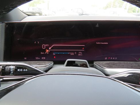 New 2025 Cadillac Escalade IQ Luxury 1 w/ Smart Trailering package image 27