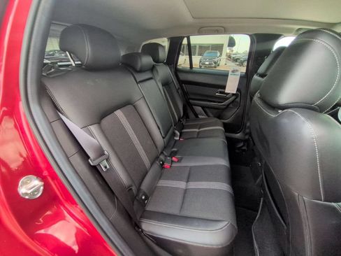 Used 2025 MAZDA CX-50 AWD 2.5 S w/ Premium Package image 28