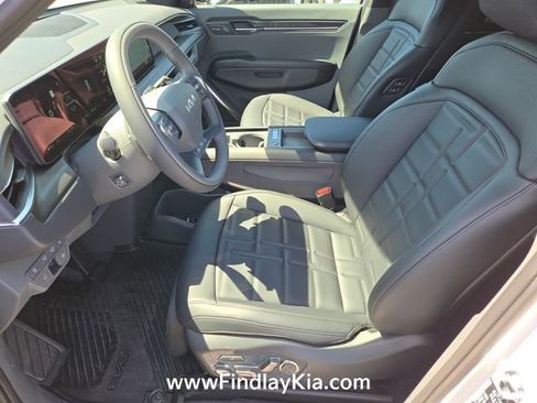 New 2026 Kia EV9 Land AWD/4WD image 10