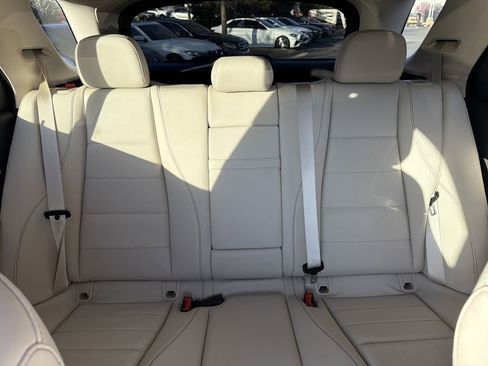 Used 2022 Mercedes-Benz GLE 350 image 31