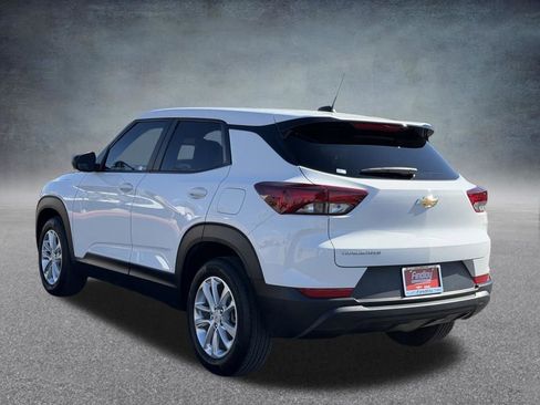 Used 2024 Chevrolet TrailBlazer LS w/ LS Convenience Package image 7