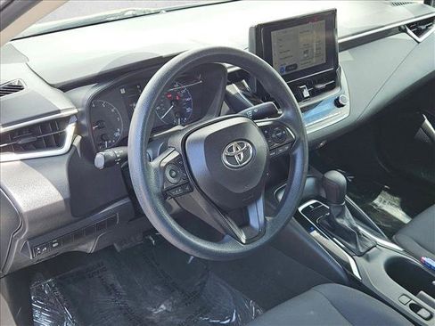 Used 2024 Toyota Corolla LE FWD image 12