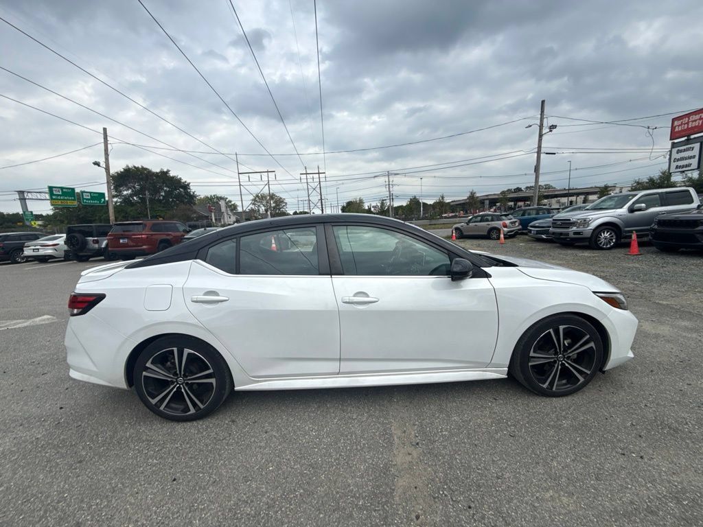 Used 2020 Nissan Sentra SR w/ Electronics Package FWD image 5