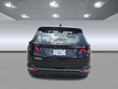 Certified 2024 Hyundai Tucson SE FWD image 8