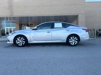 Used 2022 Nissan Altima 2.5 S