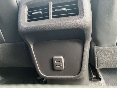 Used 2022 Chevrolet Equinox RS AWD/4WD image 13