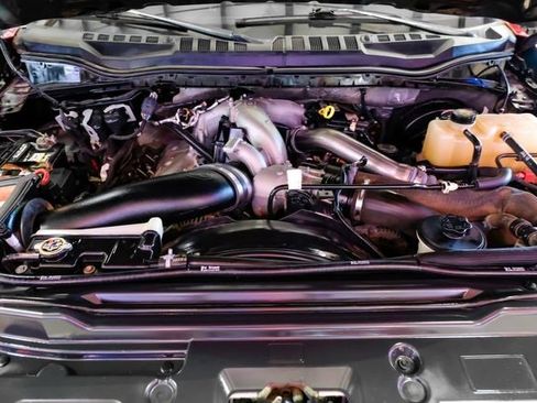 Used 2020 Ford F250 Lariat w/ Chrome Package image 7