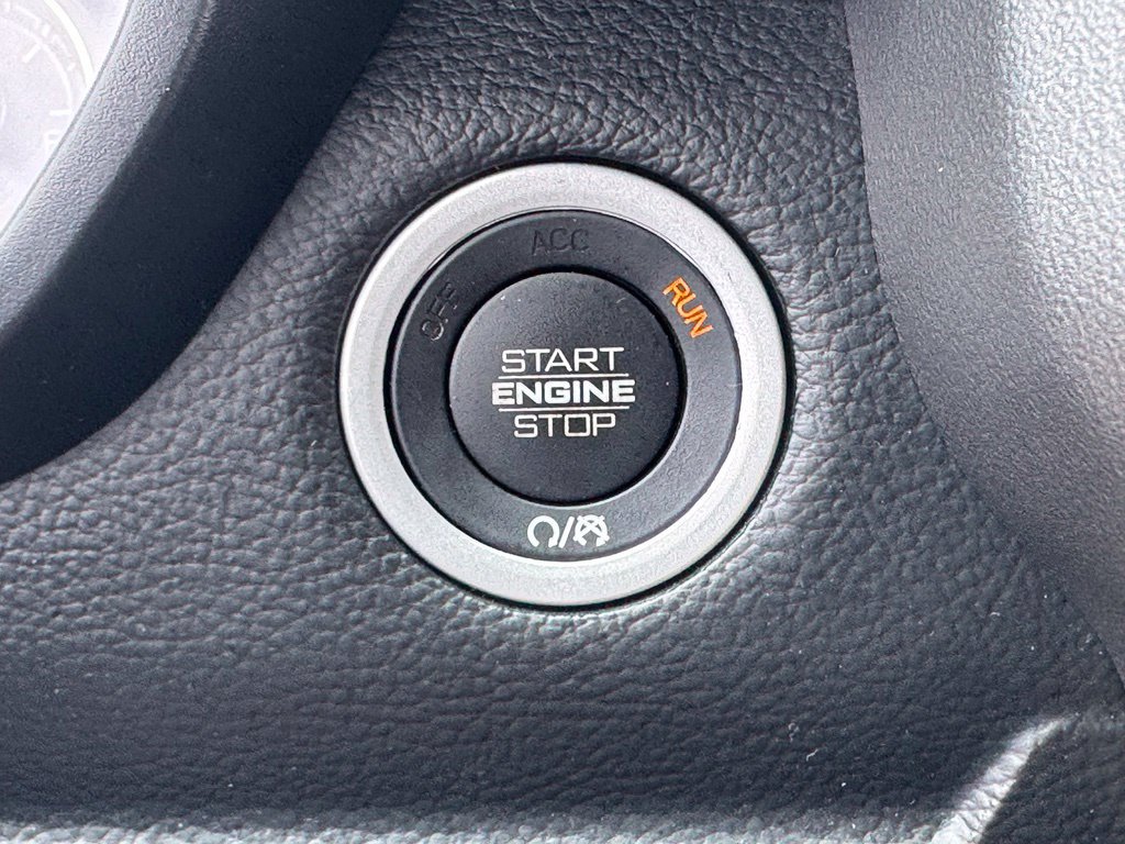 Used 2021 RAM 1500 Laramie w/ Sport Appearance Package AWD/4WD image 34