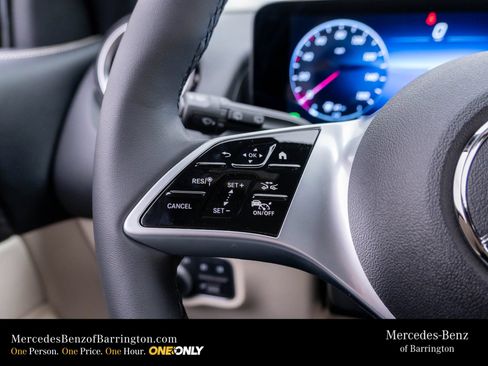 New 2026 Mercedes-Benz GLB 250 4MATIC image 31