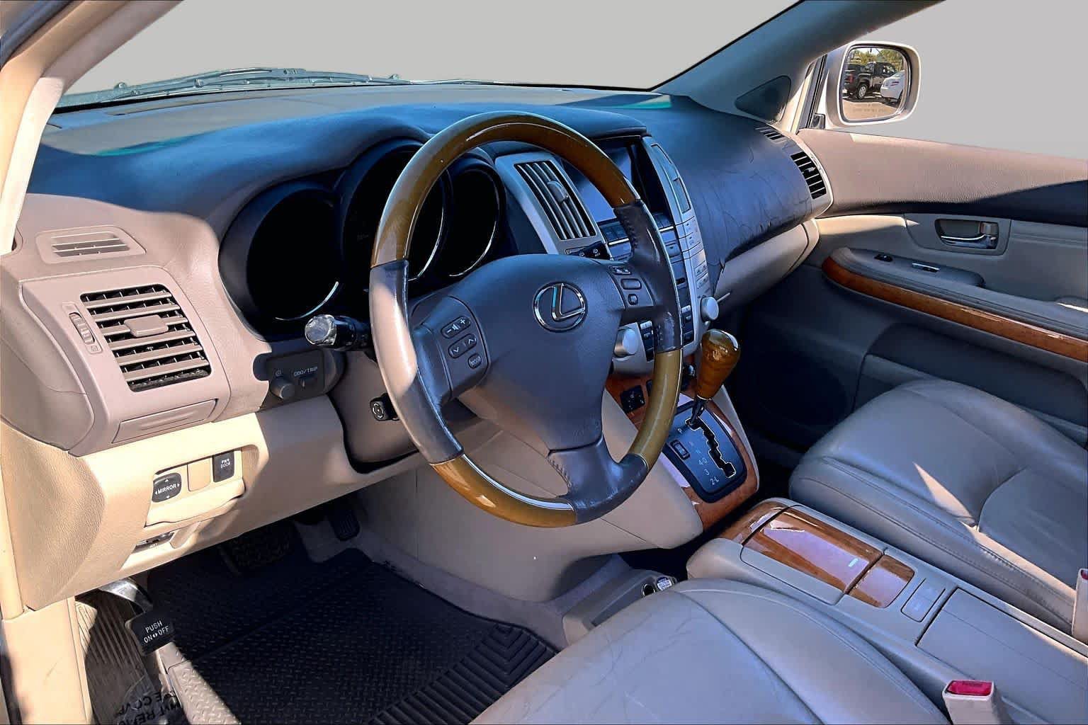 Used 2006 Lexus RX 330 AWD image 17