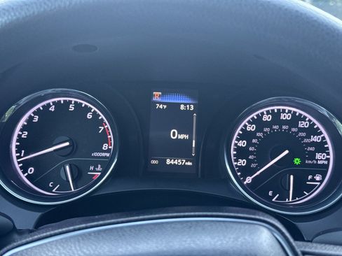 Used 2019 Toyota Camry LE FWD image 32