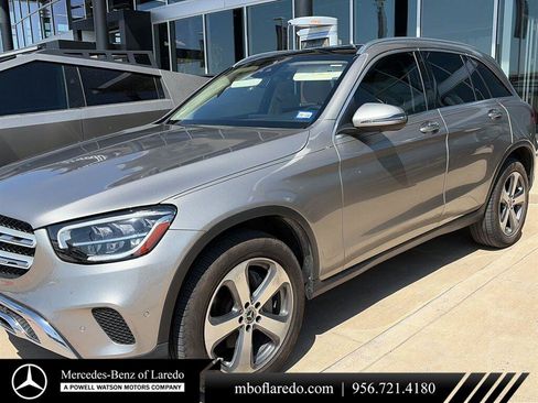 Used 2022 Mercedes-Benz GLC 300 image 1