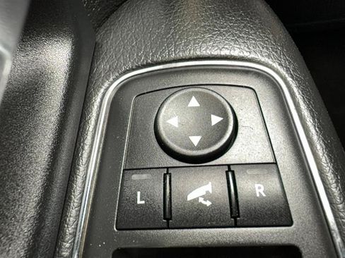 Used 2014 RAM 1500 Sport AWD/4WD image 19
