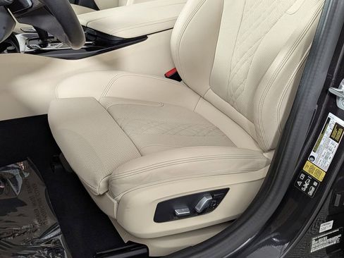 Certified 2022 BMW 530i xDrive 530i xDrive w/ Convenience Package image 20